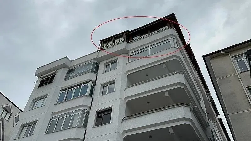 Güllü'nün düştüğü apartman (Takvim.com.tr)