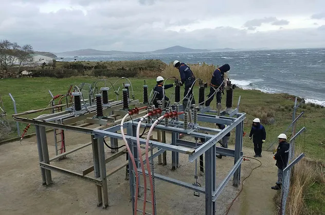 Marmara Adası'na elektrik verilmeye başlandı!