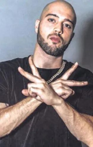 Edis ile Ben Fero lakaplı Ferhat Yılmaz da sallandı!