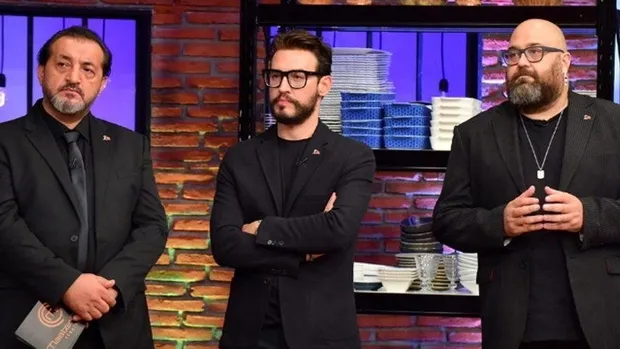 Masterchef ifşaları yine bitmiyor! Acun Ilıcalı enselemişti ama Masterchef kahini yeniden hortladı bu hafta kim elenecek açıkladı-3