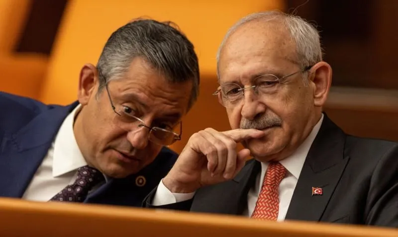ozele-dokunacak-gercekler-kilicdaroglunu-suclatti-basrolde-kendisi-cikti-1782300001769.jpg Özel’e “dokunacak” Demirtaş gerçekleri: Kılıçdaroğlu'nu suçlattı başrolde kendisi çıktı | Hepiniz oradaydınız-2