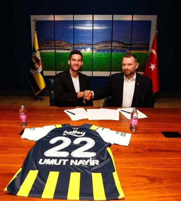 umut-nayir-fenerbahcede-resmi-aciklama-geldi-1689097553938.jpeg Umut Nayir Fenerbahçe'de! Resmi açıklama geldi-2