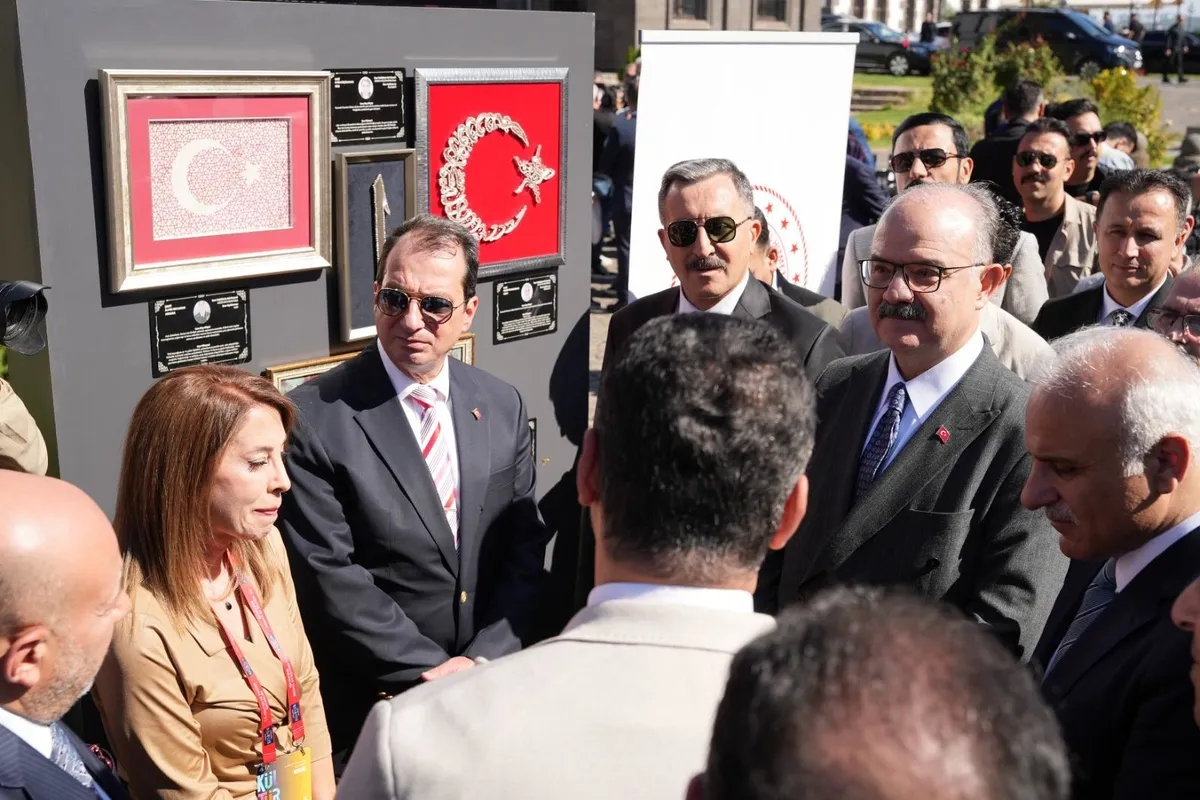 1791625287980.jpeg Diyarbakır’da 9 günlük kültür şöleni başladı! 249 etkinlik ve 48 lezzet durağı ziyaretçilerini bekliyor-4