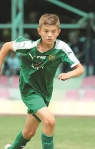 Fenerbahçe geleceğin yıldızını bitirdi! Barça peşindeydi 15 yaşındaki isim imzayı attı