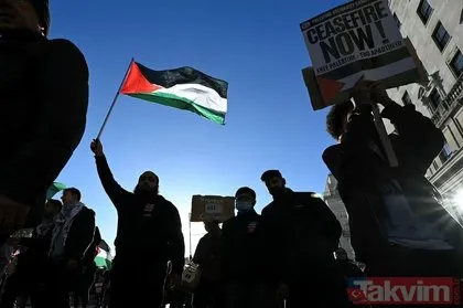 On binler Filistin’e destek için toplanmaya devam ediyor! Ellerde Filistin Bayrakları, dillerde İsrail’e desteği sona erdirin