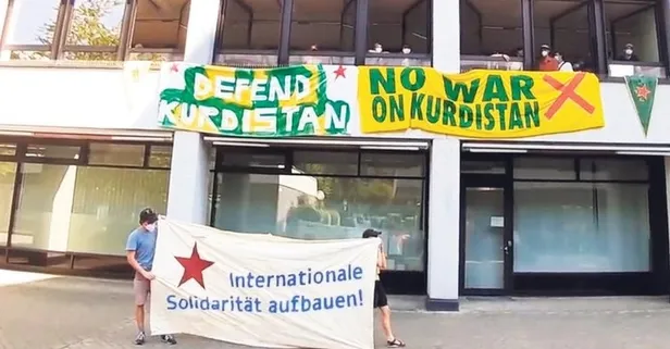 Yeşiller PKK yandaşlarının şovuna alet oldu: Taahhüt belgesi imzaladılar