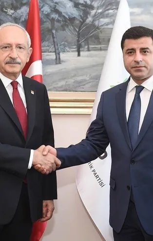 HDPKK'lı Selahattin Demirtaş muhalefete ortak miting ve hükümeti istifaya zorlama çağrısı yaptı