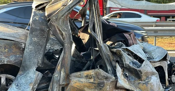 Son dakika: TEM Otoyolu'nda feci kaza! Otomobil yüklü çekici TIR'a çarptı: 1 ölü 2 yaralı