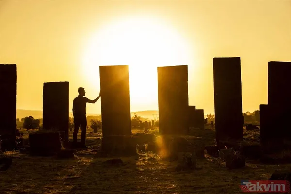 Anadolu ile Orta Asya'nın köprüsü! Bitlis'te 9 asra dayanan Selçuklu Meydan Mezarlığı - 11