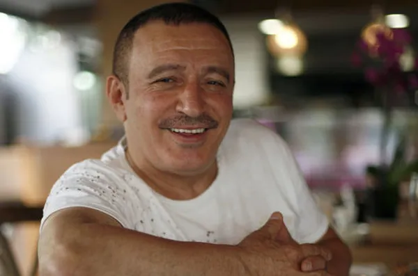 mustafa-topaloglu-saglik-durumu-nasil-mustafa-topaloglu-kimdir-kac-yasinda-1605268114802.jpg