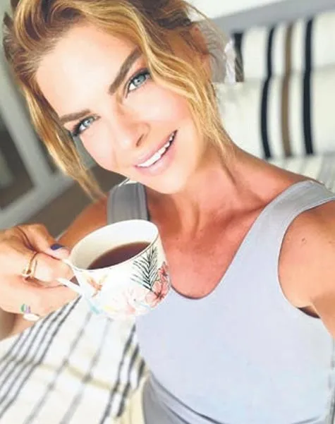 demet-ozdemir-ile-bosanma-asamasinda-olan-oguzhan-koc-kendi-yolunda-1681847662934.jpeg Demet Özdemir ile boşanma aşamasında olan Oğuzhan Koç kendi yolunda!-8