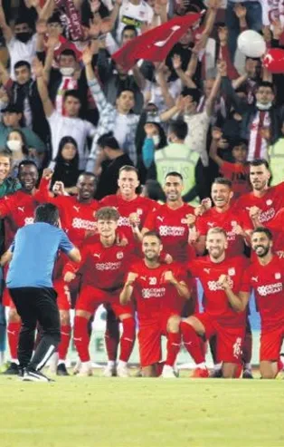 Yiğido’dan aynı tarife! Sivasspor Petrocub'ı eledi