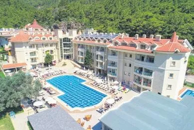 Marmaris’te 5 yıldızlı yurt