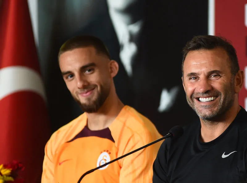 Beşiktaşlılar çok kızacak! Eski yıldız Galatasaray'a gidiyor - 21