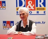 Elon Musk’ın annesi Maye Musk D&R aracılığıyla ilk kez Türk okurlarıyla buluştu