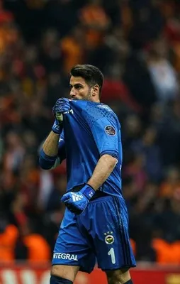 F.Bahçe'den Volkan Demirel kararı