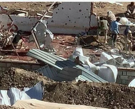 Askeri kampa hava saldırısı: 87 ölü