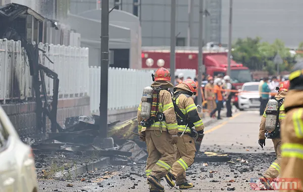 Güney Kore’de pil fabrikasında patlama! Yangında en az 20 kişi öldü: İtfaiyeciler cesetleri bulamıyor - 4