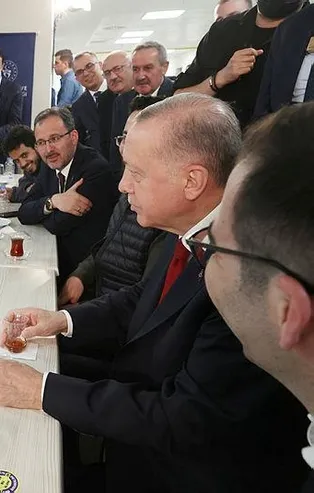 Başkan Erdoğan öğrencilerin Selçuk Bayraktar isteğini kıramadı: Söz verdi gelecek