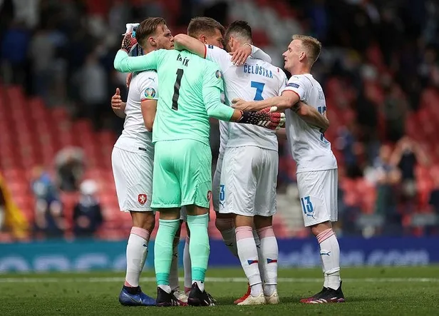 euro-2020-iskocya-0-2-cekya-mac-sonucu-1623683437173.jpeg EURO 2020 İskoçya 0-2 Çekya | MAÇ SONUCU-3