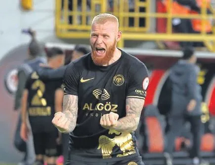 Çorum FK yarı finalde