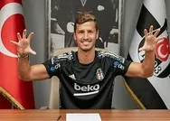 Beşiktaş yeni sezonun ilk transferini resmen yaptı: Salih Uçan imzayı attı