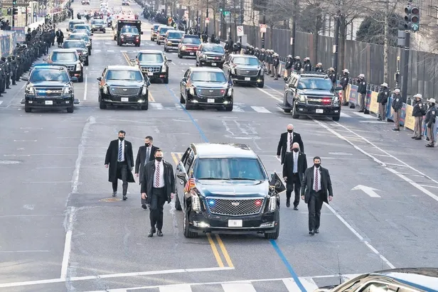 beyoglu-belediyesi-yardim-kampusunde-depremzedelere-hizmet-veriyor-1676934973529.jpeg Beyoğlu Belediyesi, Yardım Kampüsü'nde depremzedelere hizmet veriyor.-8