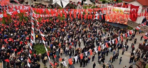 chpli-ibb-baskani-ekrem-imamoglunun-yalova-mitingindeki-gercek-60-otobus-kaldirdilar-yine-dolduramadilar-1682447751015.jpeg CHP'li İBB Başkanı Ekrem İmamoğlu Yalova'da umduğunu bulamadı: 60 otobüs kaldırdılar yine dolduramadılar-3