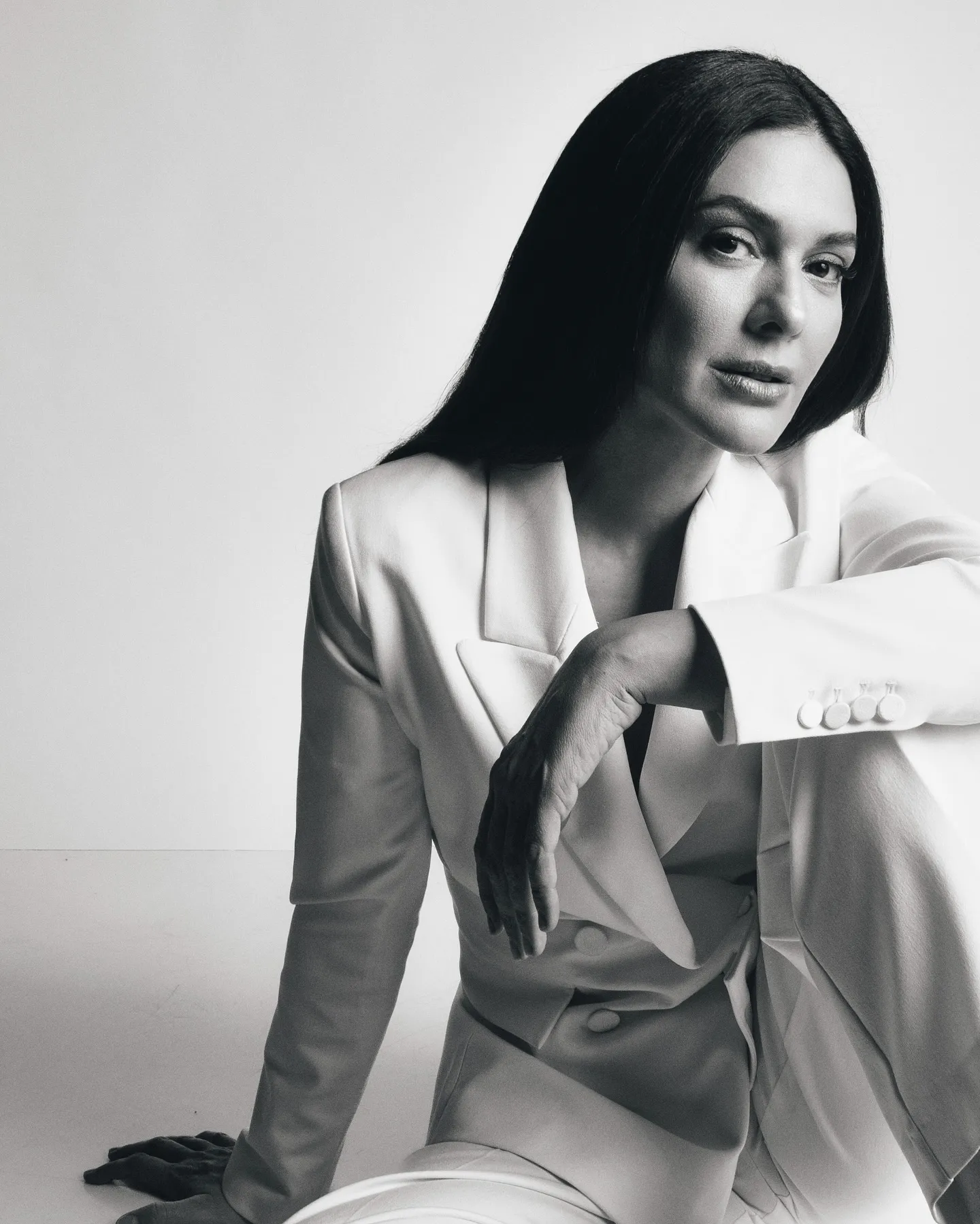 Bergüzar Korel’in İstanbul ve Londra’daki şık evleri hayran bırakıyor - 1