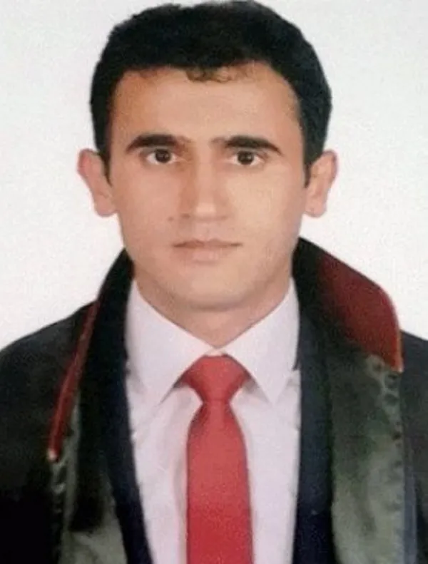 kars-kagizmanda-miras-tarla-nedeniyle-iki-kardes-bir-avukat-ve-bir-jandarma-astsubay-hayatini-kaybetti-1623399895450.jpg Kars Kağızman'da miras tarla nedeniyle iki kardeş bir avukat ve bir jandarma astsubay hayatını kaybetti-5