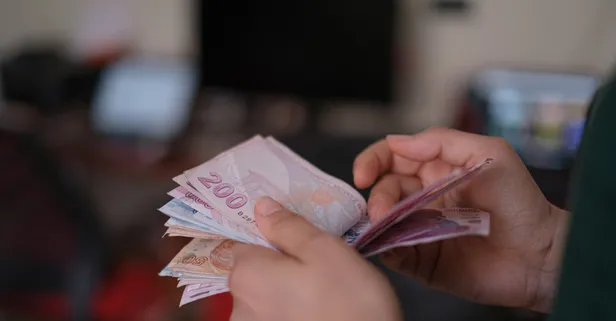 Emekliye 3 formüllü zam: SSK, Bağ-Kur bayram ikramiyesinde 5.000-6.000 TL senaryosu masada!