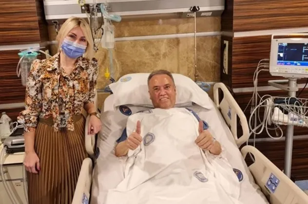Korona tedavisi gören Muhittin Böcek'ten 105 gün sonra ilk fotoğraf!  İşte sağlık durumuyla ilgili son bilgiler....