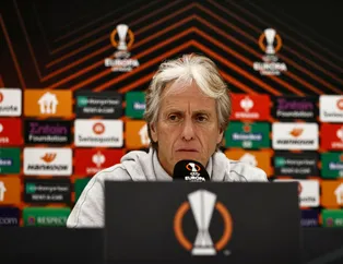 Fenerbahçe tur için sahaya çıkıyor! İşte AEK Larnaca-Fenerbahçe maçının muhtemel 11'leri...