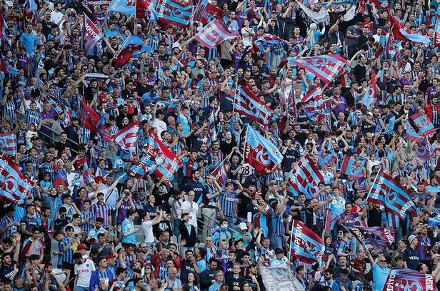 Trabzonspor ciddi bir planlama ile yola çıktı: Emeklerinin karşılığını şampiyonlukla aldı-4