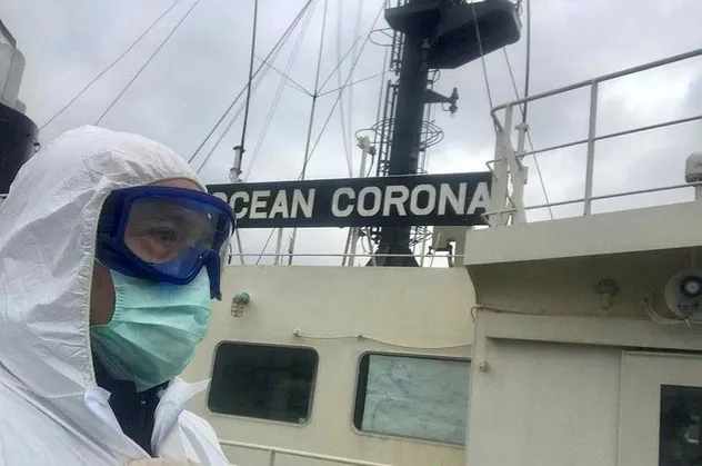 Son dakika: İstanbul Boğazı'ndan "Corona" geçti, Kıyı Emniyeti "evde kalın" çağrısı yaptı