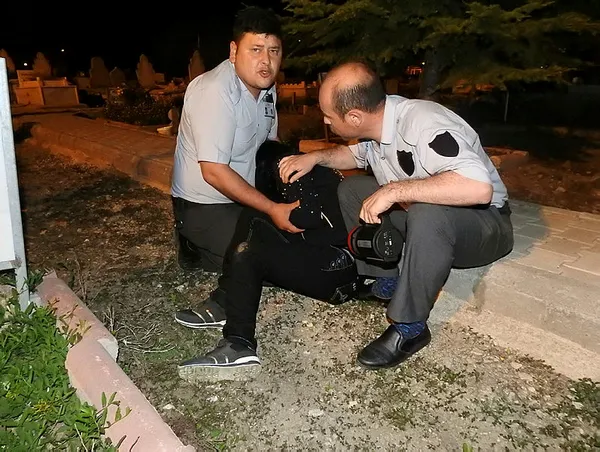 'Mezarlıktaki kız'ın ailesi ateş püskürdü!-1