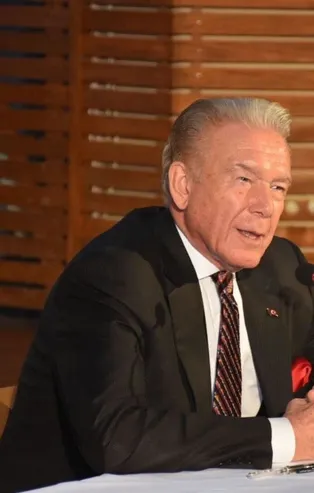 Halk TV'de deprem sürüyor