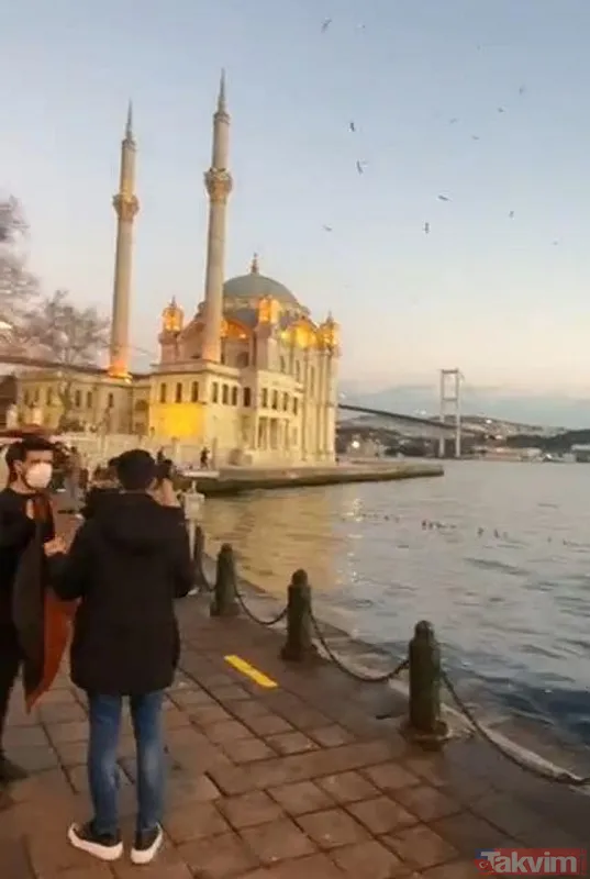 Özel Harekat polisi İstanbul Boğazı'na atlayıp turisti kurtardı - 4