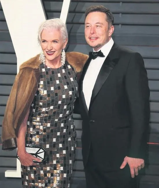 milyarderlerden-anadolu-ruzgari-kendall-jennerdan-bill-gatese-maye-musktan-mark-zuckerberge-1665955832461.jpeg Milyarderlerden Anadolu rüzgarı! Kendall Jenner’dan Bill Gates’e, Maye Musk’tan Mark Zuckerberg'e...-3