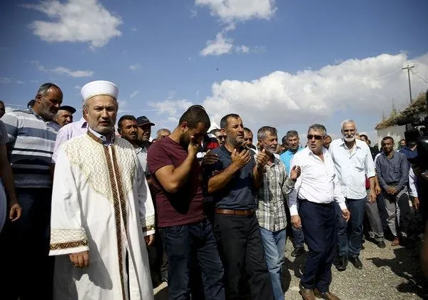 Minik Eylül son yolculuğuna uğurlandı-1