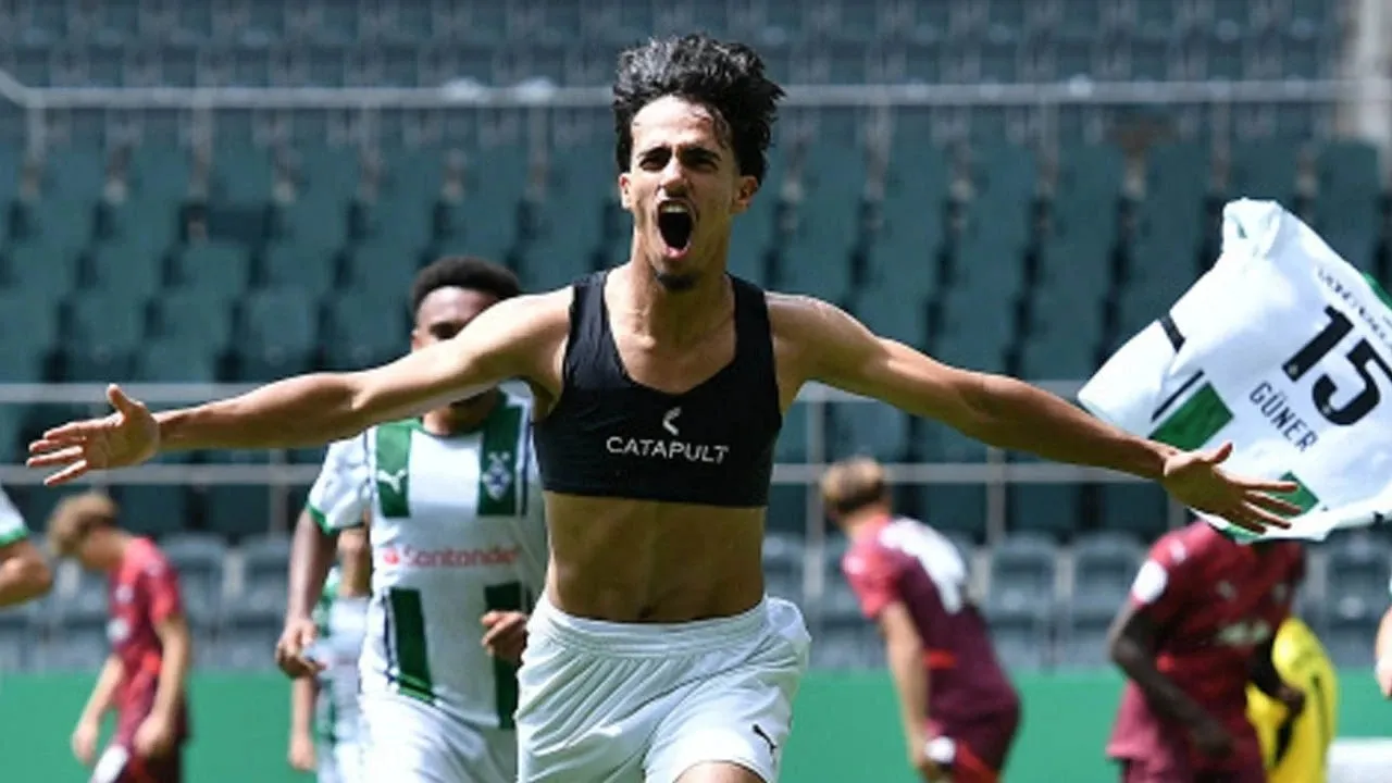 Galatasaray'dan son transfer bombası! İmzaya geliyor - 26