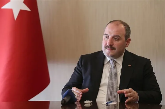 Bakan Varank'tan doğal gaz paylaşımını eleştirenlere cevap: Anlamayanlar için dövizle de yazalım