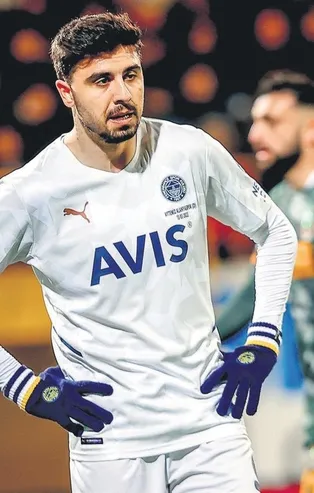 Fenerbahçe'de ayrılığı an meselesi olan Ozan Tufan Beşiktaş ile temas halinde