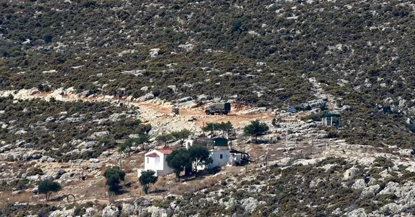 Doğu Akdeniz'de Yunan tahriği! Meis Adaları etrafında silahlı Zodyaklarla...-5