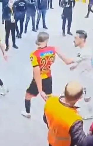 İrfan Can Kahveci'nin PFDK'ya sevk edildiği kavganın görüntüleri ortaya çıktı