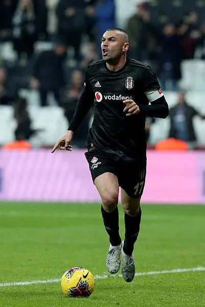 besiktas-4-1-kayserispor-mac-sonucu-1575314630872.jpeg