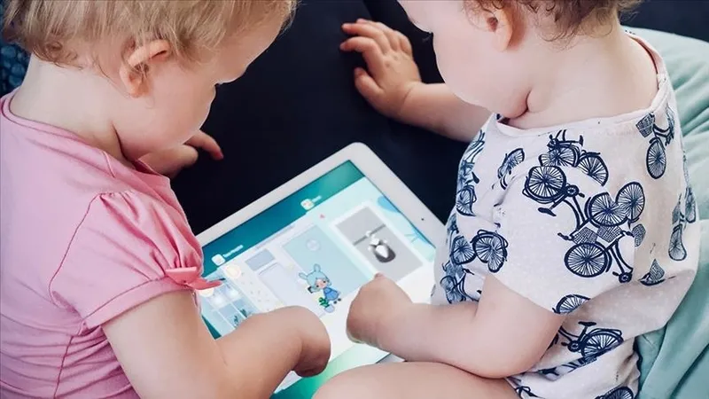 online-tehlike-oyun-diye-baslayip-kumar-bagimlisi-oluyorlar-doc-dr-merih-altintas-aileleri-uyardi-1747218409698.jpeg Doç. Dr. Merih Altıntaş uyardı: Çocuklar ʺoyunʺ diye başlayıp kumar bağımlısı oluyor