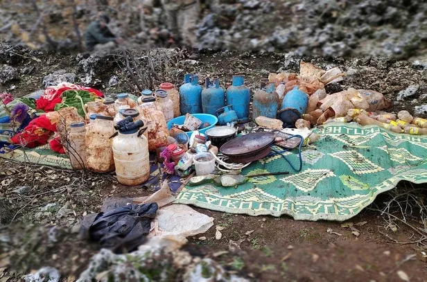 Son dakika: Mardin'de teröristlerin inlerine şafak operasyonu-1