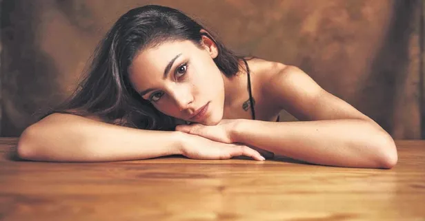 Ünlü oyuncu Dilin Döğer sosyal medyada ölüm tehdidi aldı