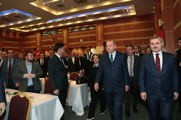 Son dakika: Başkan Erdoğan AK Parti İl Başkanlığı'nda-5